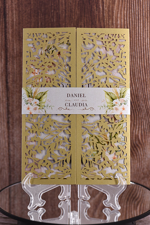 Classic Laser Cut Invitation Bella 0171